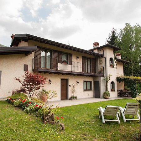 Casa Vacanze Il Noce Sovere Exteriör bild