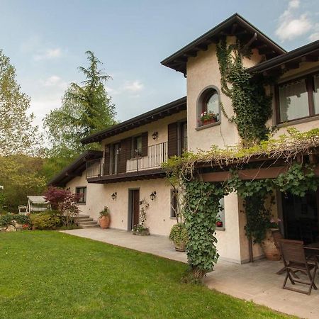 Casa Vacanze Il Noce Sovere Exteriör bild