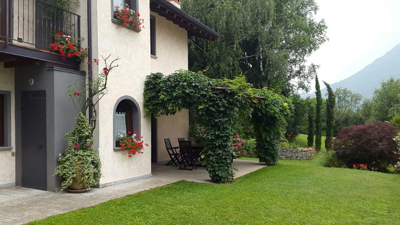 Casa Vacanze Il Noce Sovere Exteriör bild
