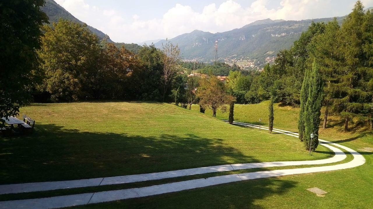 Casa Vacanze Il Noce Sovere Exteriör bild